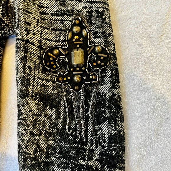 BKE, Black & White Coat, Size Small - Picture 9 of 15